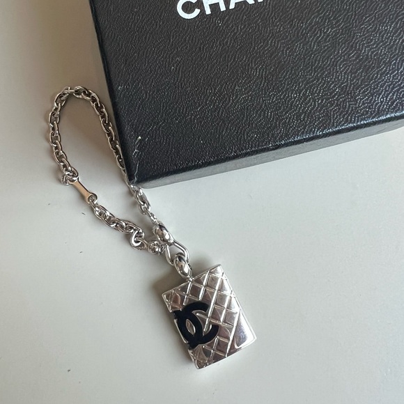 Quilted Cambon CC Rectangle Bag Charm - Picture 2 of 7